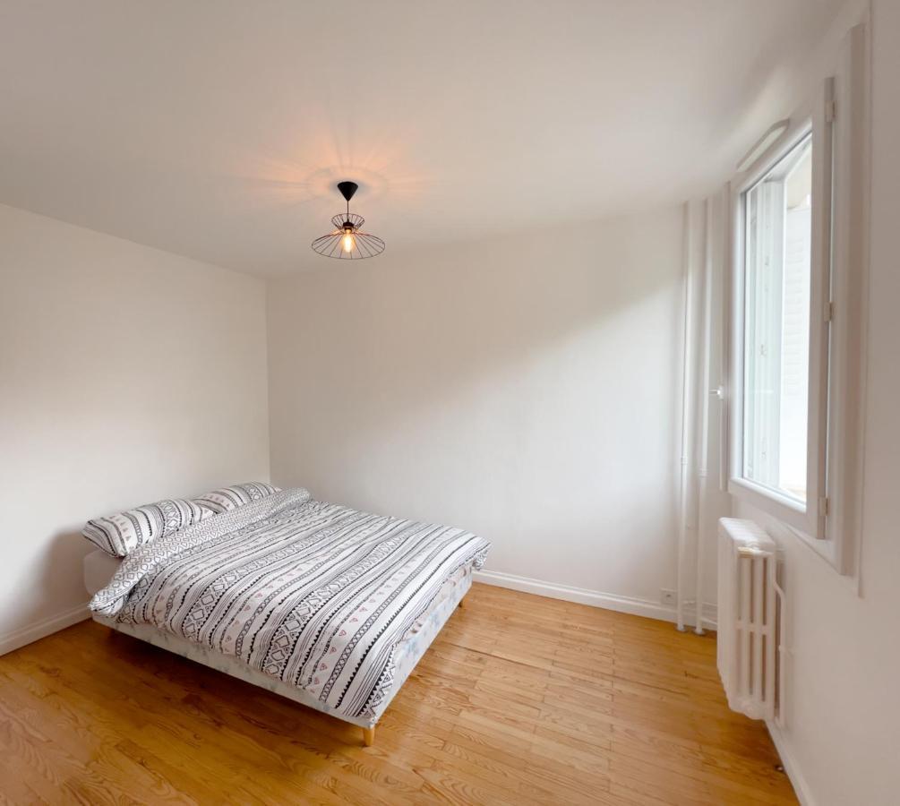 Spacieux Avec Balcon Apartment