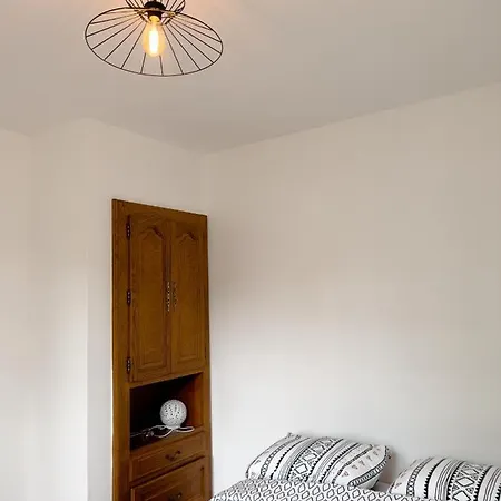 Appartement Spacieux Avec Balcon Saint-Fons Extérieur photo